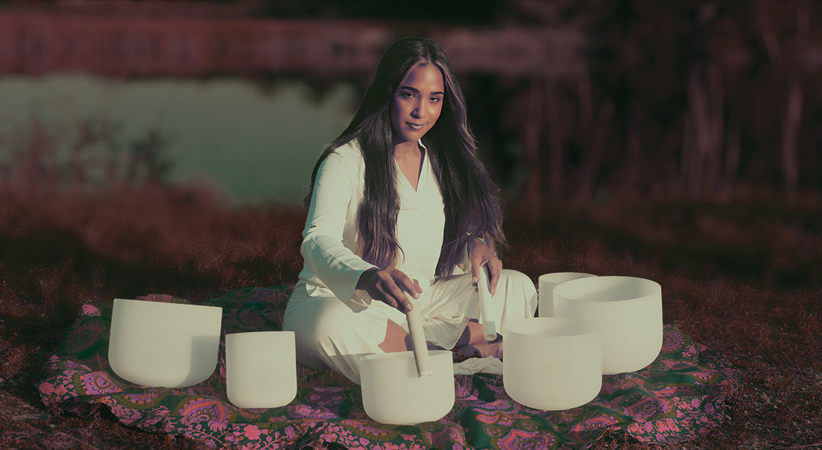 Steph with sound bowls